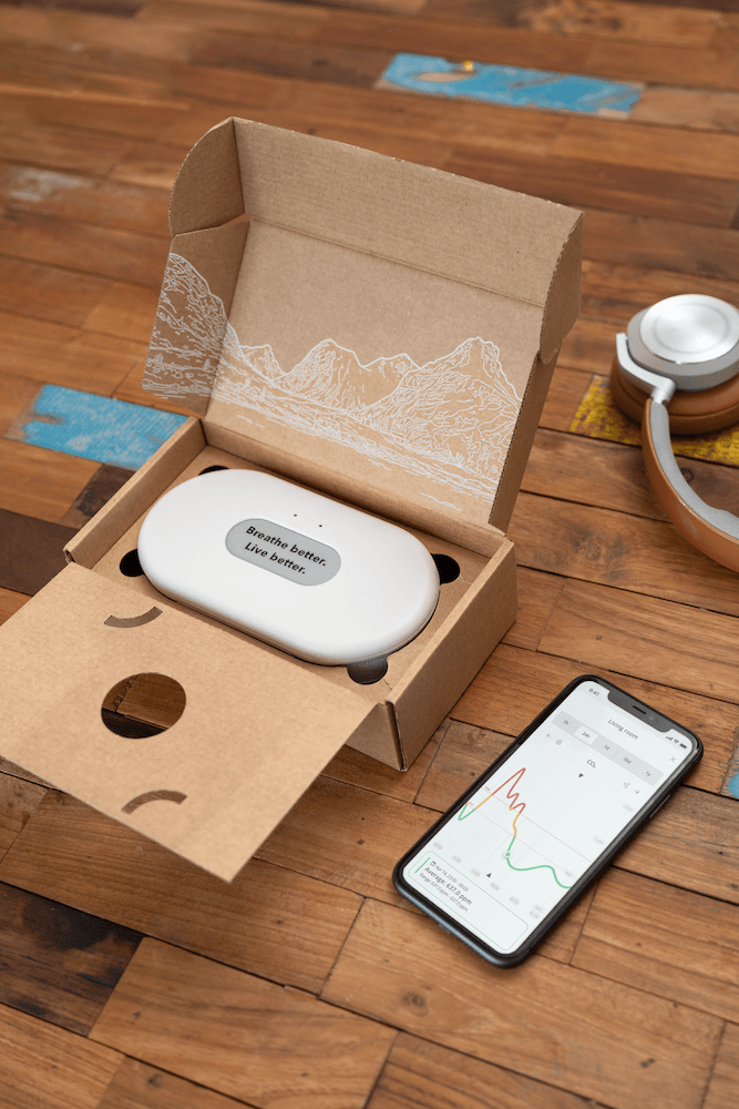 View Plus air quality & radon monitor by Airthings